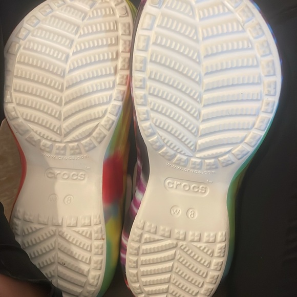 Colorful crocs - Picture 3 of 3